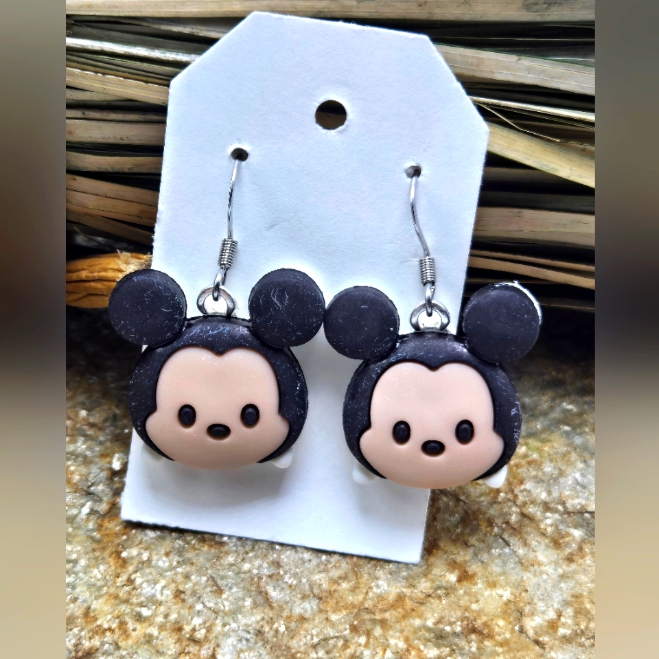 Disney Tsum Tsum Mickey Mouse Earrings Mouse Ears Souvenir Dangle Drop Handmade 15$